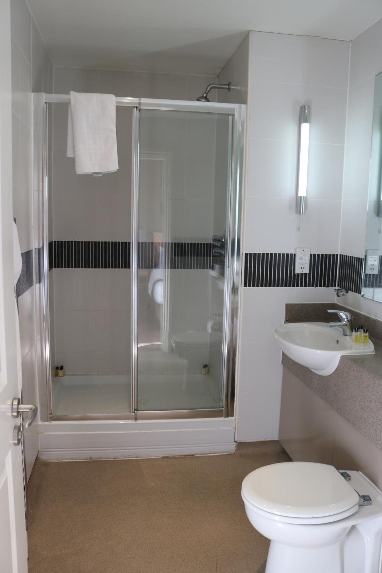 מנצ'סטר Fairway Inn מראה חיצוני תמונה